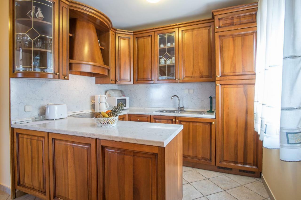 Apartman Cubranic Apartment Vrbnik Exterior photo